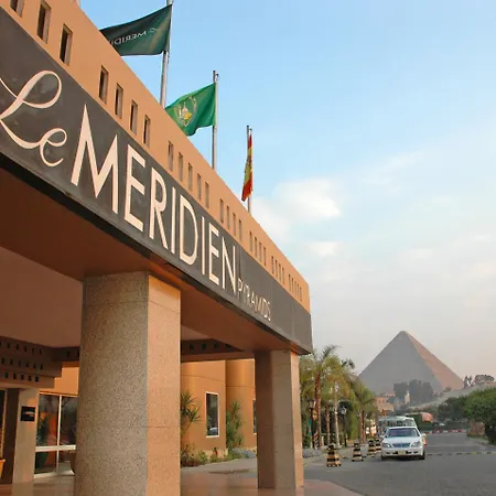 Le Meridien Pyramids Hotel & Spa-3